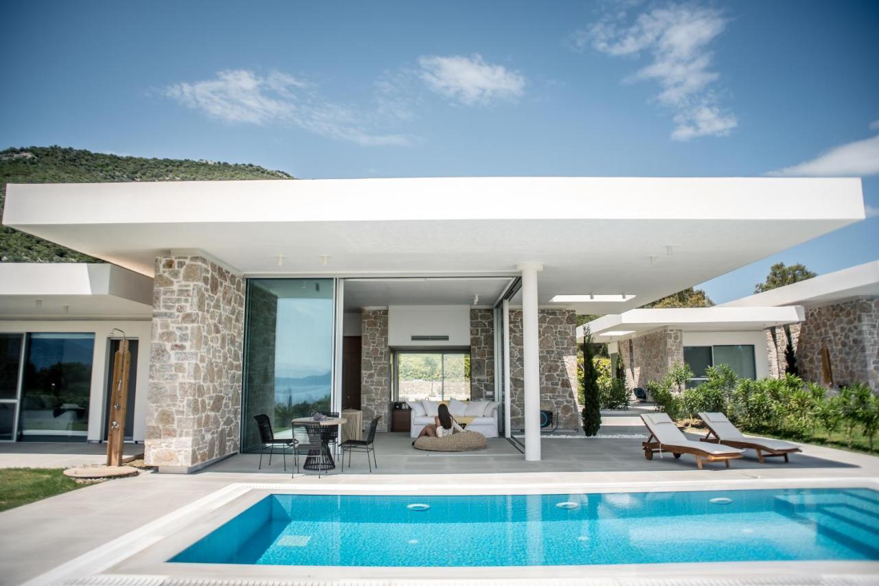 Varko Luxury Suites Paleros Dış mekan fotoğraf