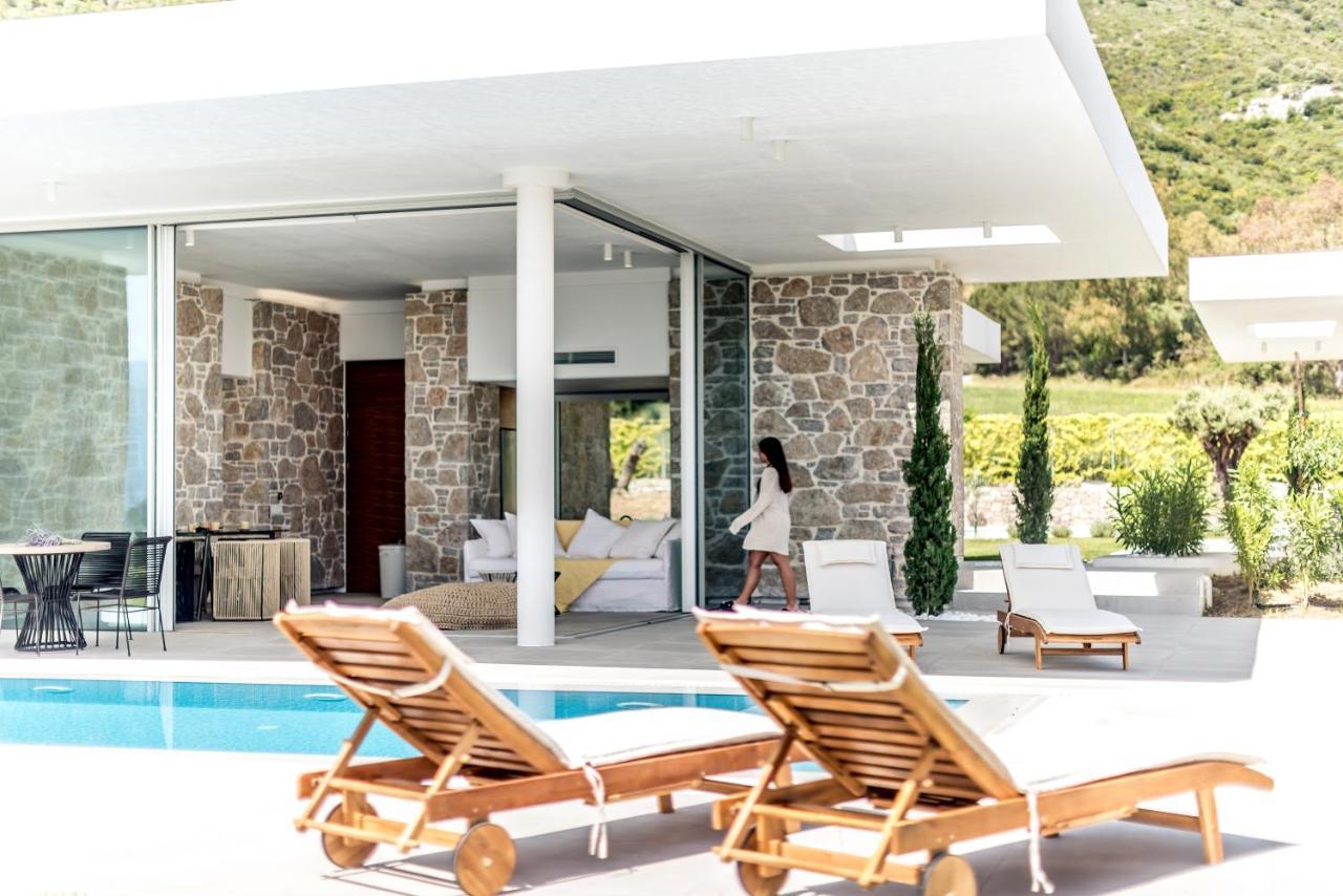 Varko Luxury Suites Paleros Dış mekan fotoğraf