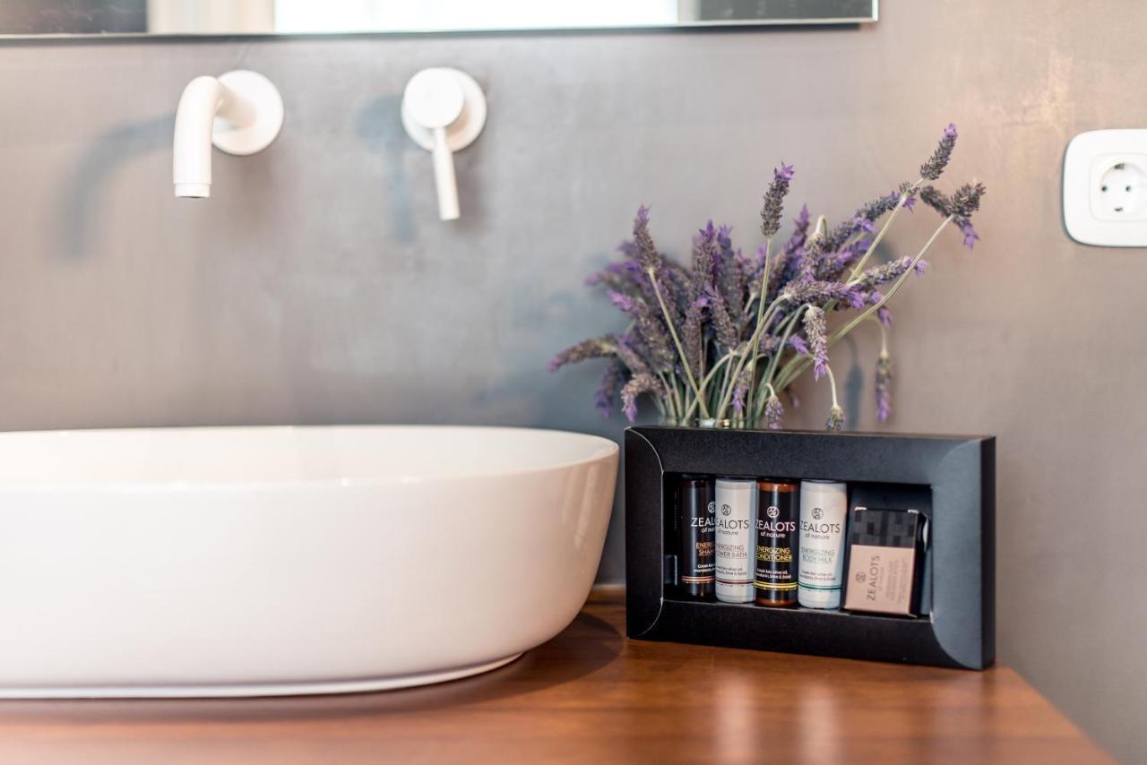 Varko Luxury Suites Paleros Dış mekan fotoğraf