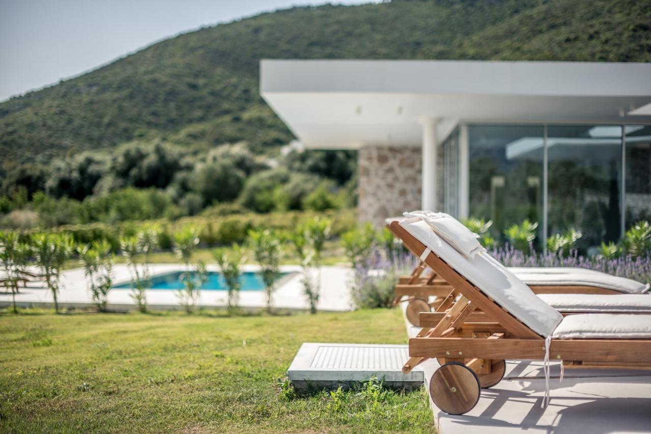 Varko Luxury Suites Paleros Dış mekan fotoğraf